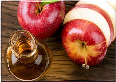 Apple vinegar to soothe headaches