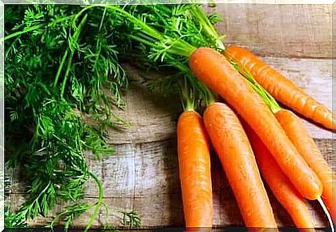 raw carrots