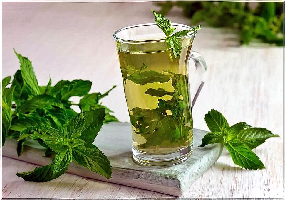 Mint tea