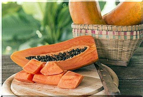 papaya with kiwi fruit