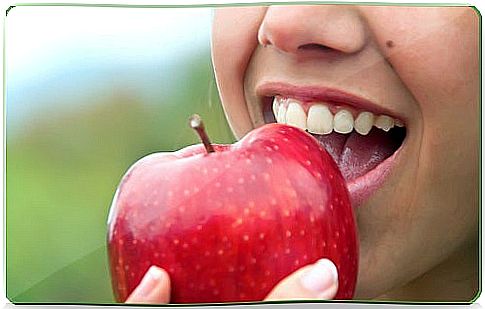 The apple is a great option to face diabetes