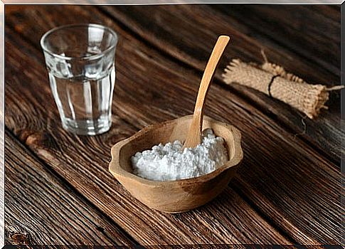 Baking soda to treat gingivitis naturally