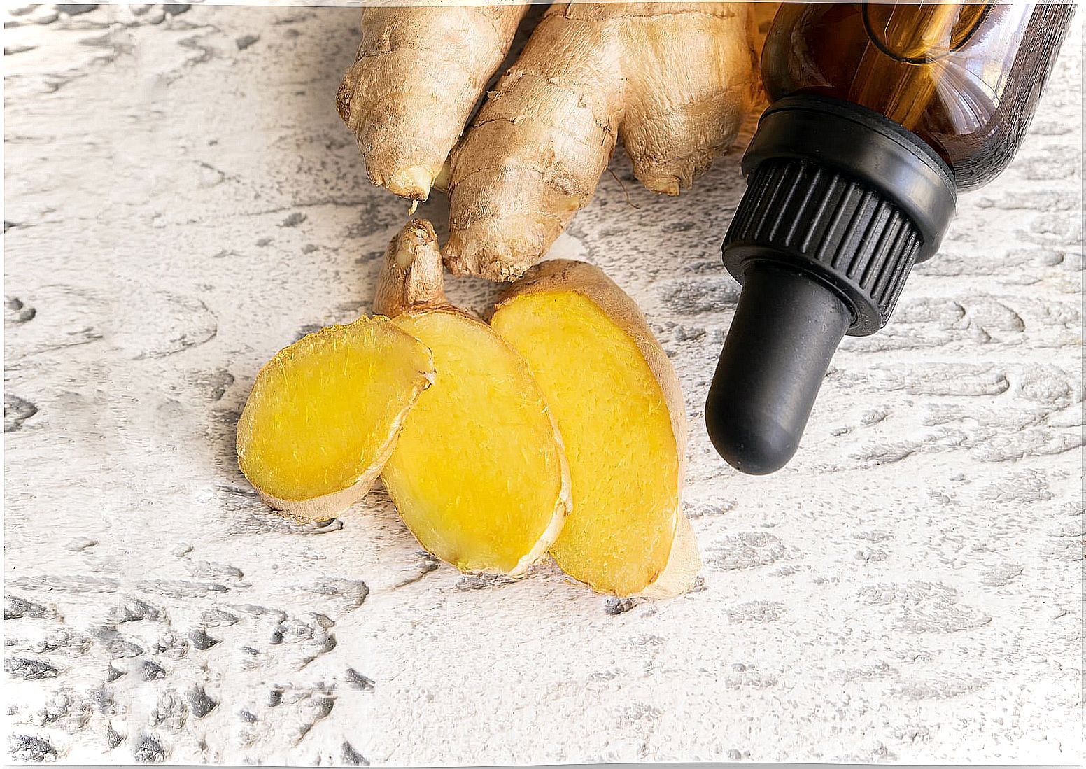 Ginger essential oil