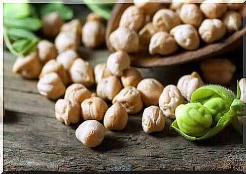 raw chickpea