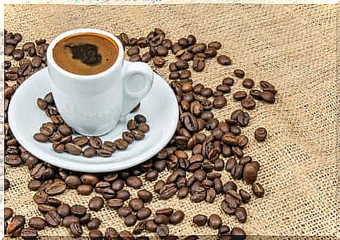 Coffee polyphenols and diabetes