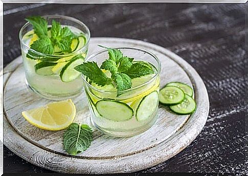 cucumber water