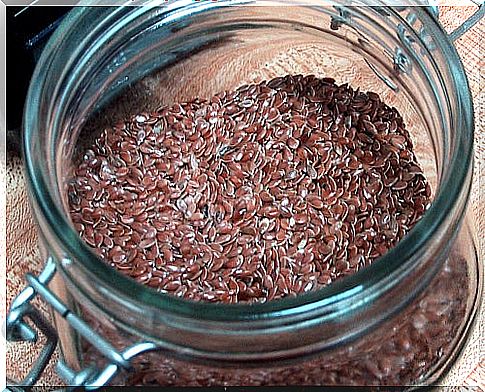 Flaxseed can help treat delayed menstruation