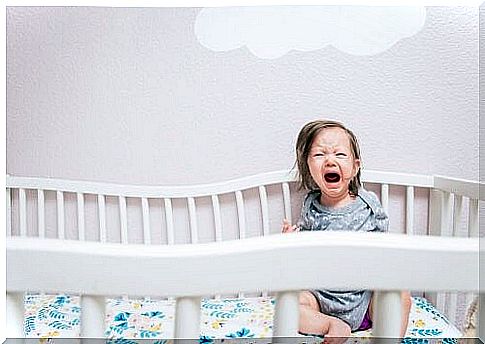 Avoid the punishment of leaving the baby crying before bedtime