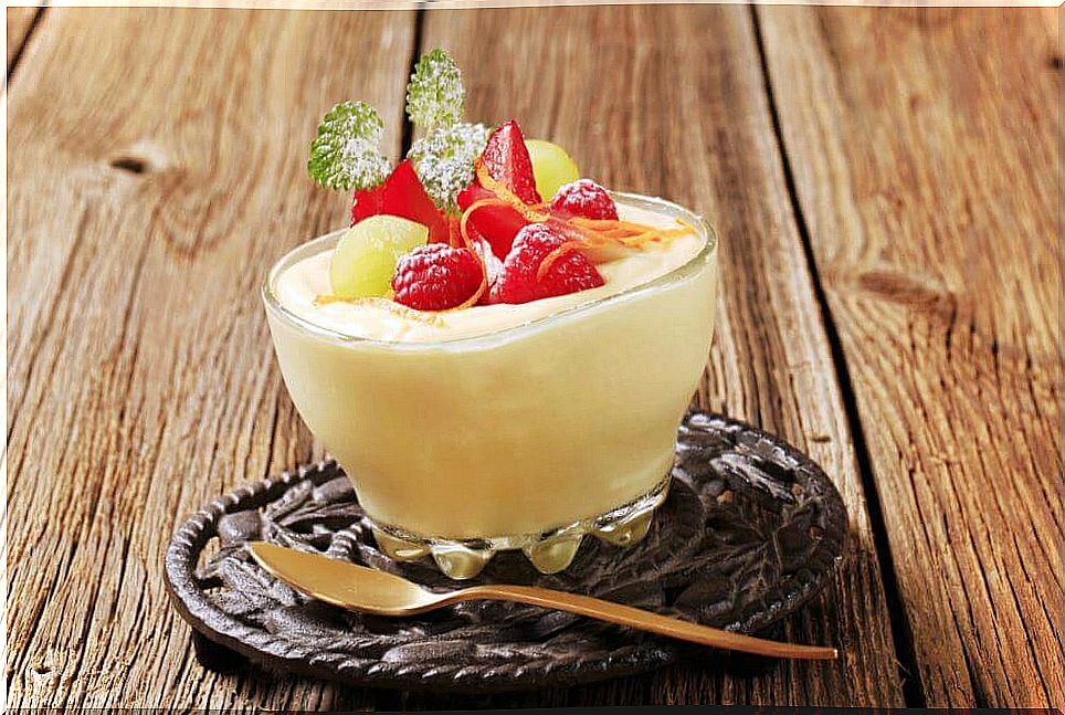 Prepare a delicious fruit pudding