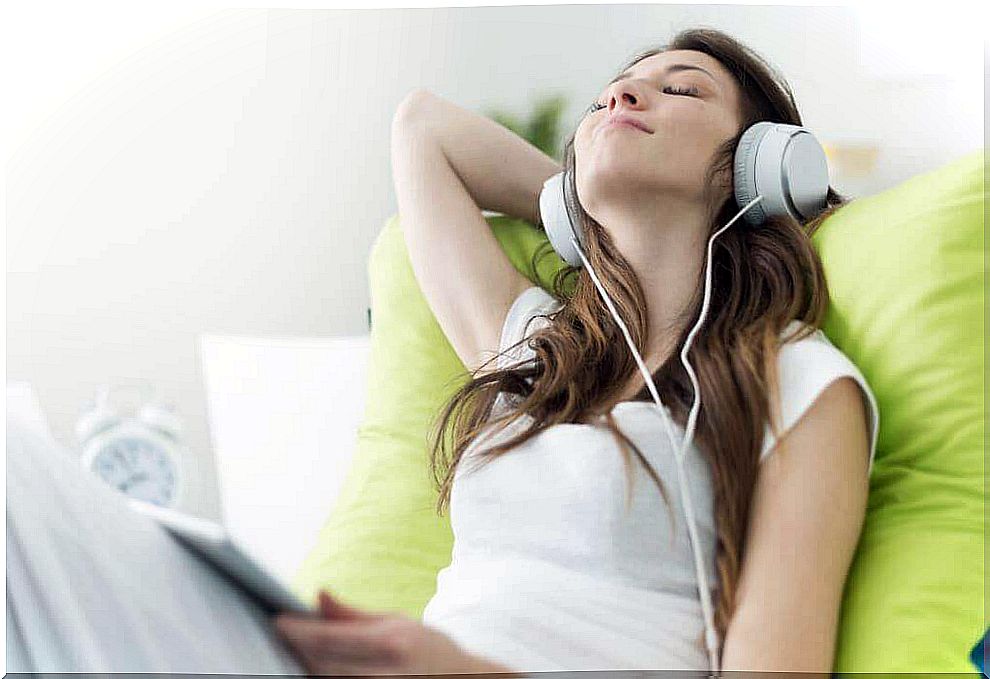 Problems caused by misuse of headphones