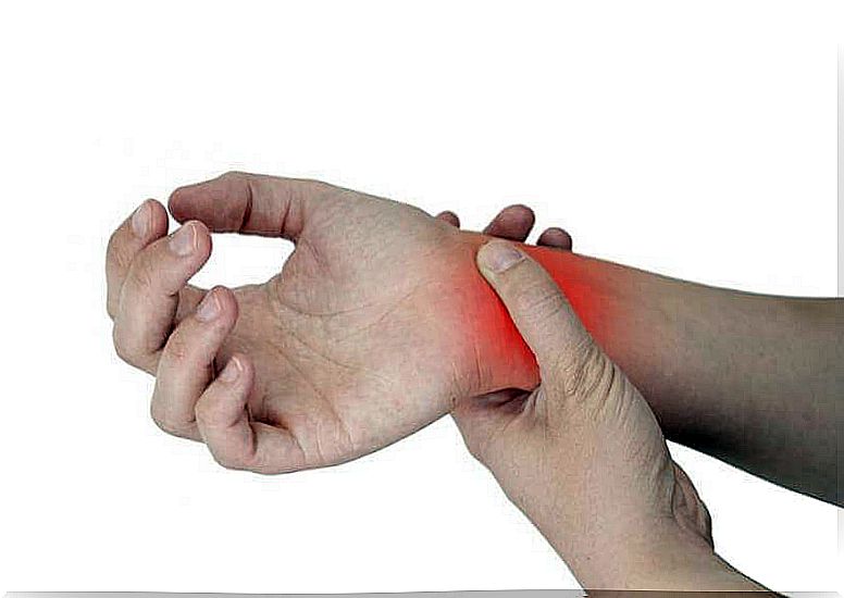 Tenosynovitis: inflammation in the hands and feet