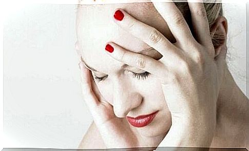 woman with headache